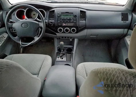 2010 Toyota Tacoma Double Cab z USA, uszkodzony, nr VIN 3TMLU4EN5AM055605